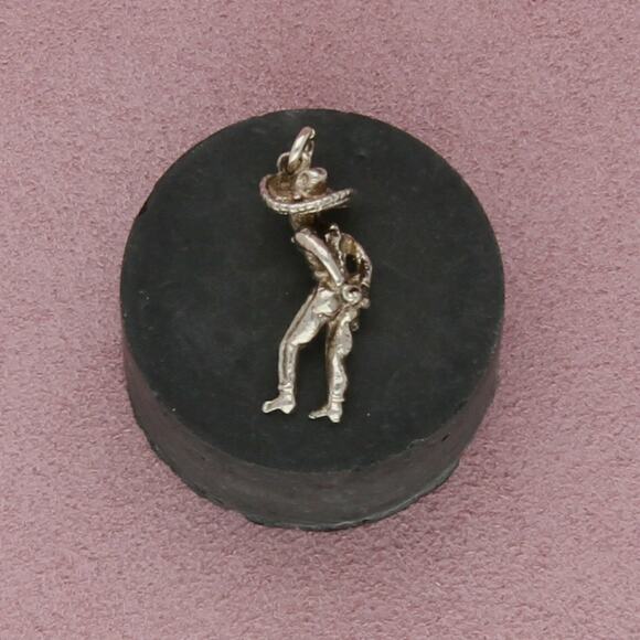 sterling silver vintage 3d mexican mariachi cowboy charm pendant - Picture 2 of 3